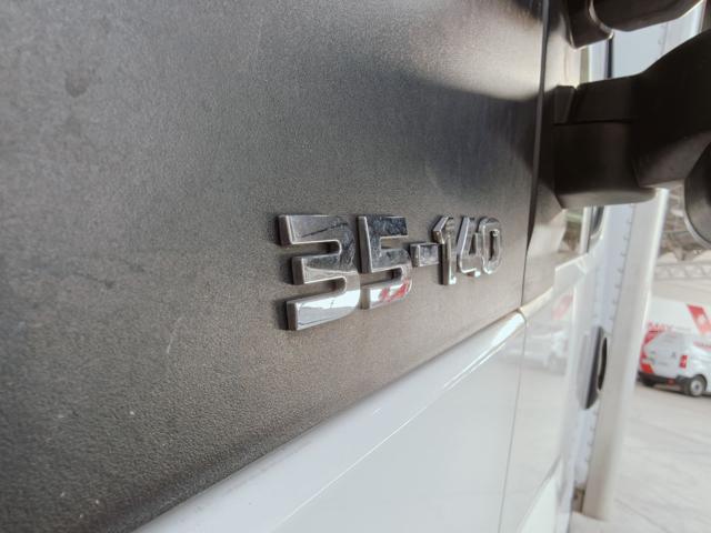IVECO Daily usata, con Bracciolo