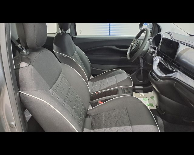 FIAT 500e usata, con Kit antipanne