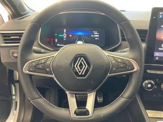 RENAULT Clio usata, con Sensori di parcheggio posteriori