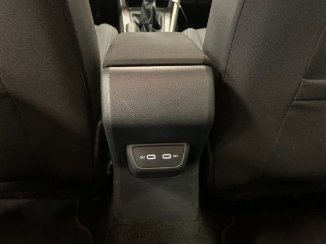 VOLKSWAGEN Polo usata, con Fendinebbia