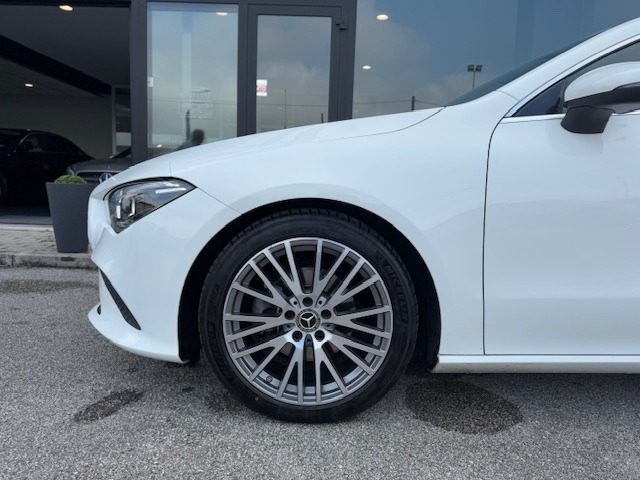 MERCEDES-BENZ CLA 180 usata, con Vetri oscurati