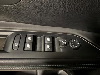 PEUGEOT 5008 usata, con Servosterzo