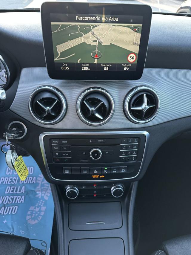 MERCEDES-BENZ GLA 200 usata, con Climatizzatore