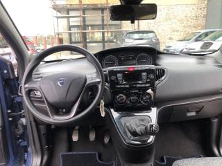 LANCIA Ypsilon usata, con ESP