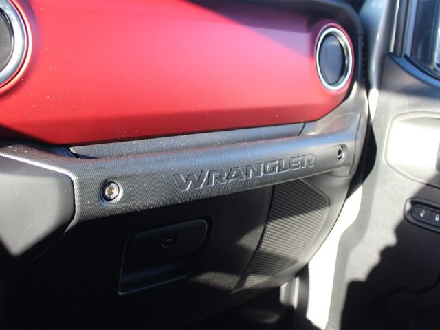 JEEP Wrangler usata, con Volante multifunzione