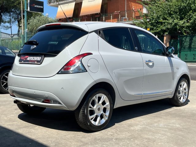 LANCIA Ypsilon usata, con Boardcomputer