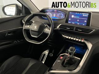 PEUGEOT 5008 usata, con Park Distance Control
