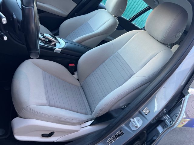 MERCEDES-BENZ C 200 usata, con Park Distance Control