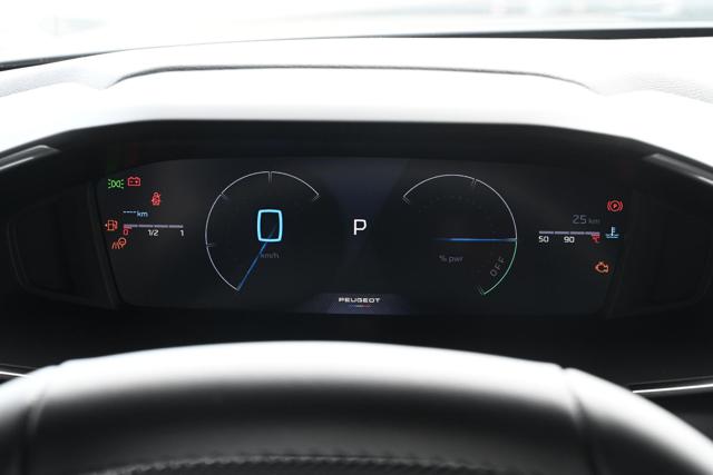 PEUGEOT 208 usata, con Park Distance Control