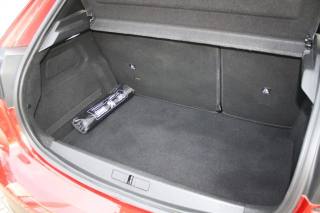 PEUGEOT 208 usata, con Autoradio digitale