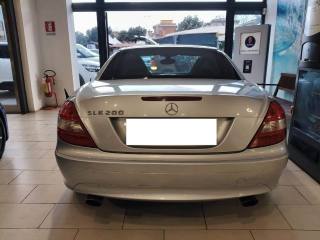 MERCEDES-BENZ SLK 200 usata, con Bracciolo