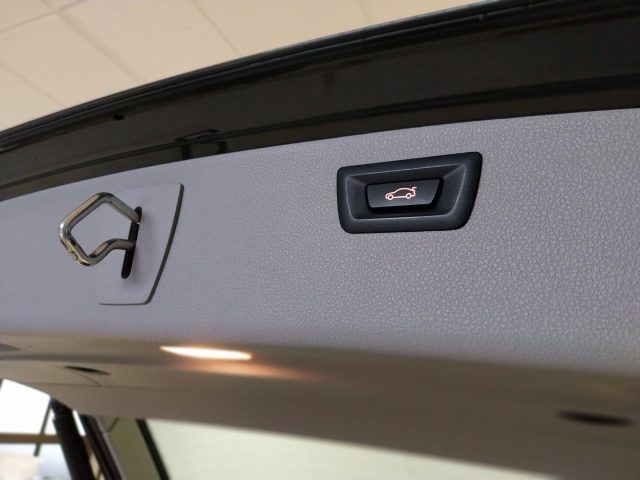 BMW 316 usata, con Controllo automatico clima