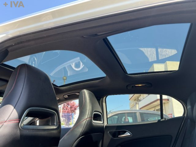 MERCEDES-BENZ GLA 220 usata 18