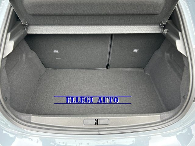 OPEL Corsa usata, con Autoradio digitale