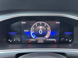 VOLKSWAGEN T-Roc usata, con Controllo automatico clima