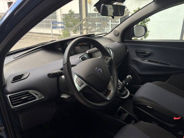 LANCIA Ypsilon usata, con Touch screen