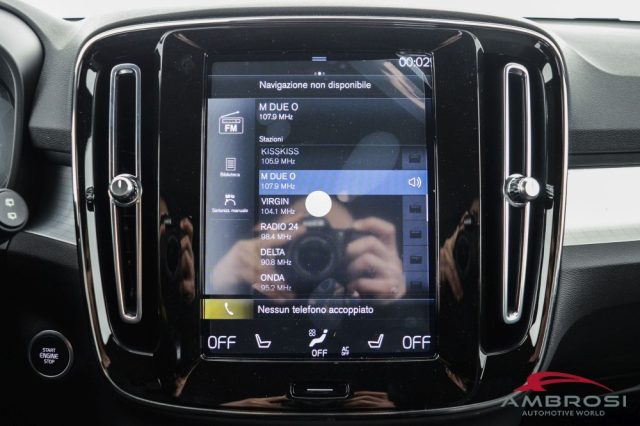 VOLVO XC40 usata 12