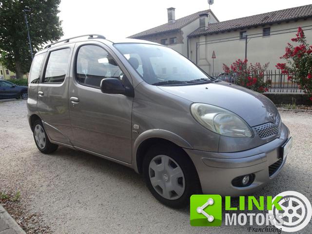 TOYOTA Yaris usata, con Immobilizzatore elettronico