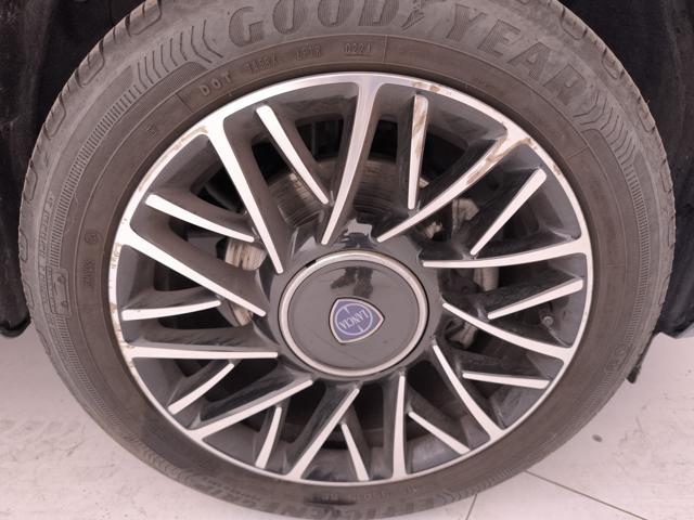 LANCIA Ypsilon usata, con Airbag testa