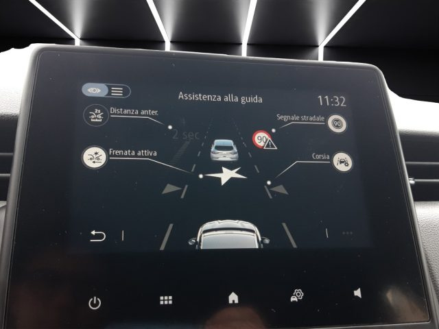 RENAULT Clio usata, con Volante in pelle