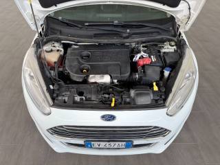 FORD Fiesta usata, con Specchietti laterali elettrici