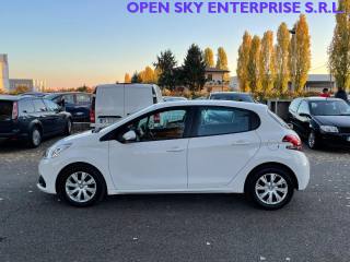 PEUGEOT 208 usata, con Autoradio