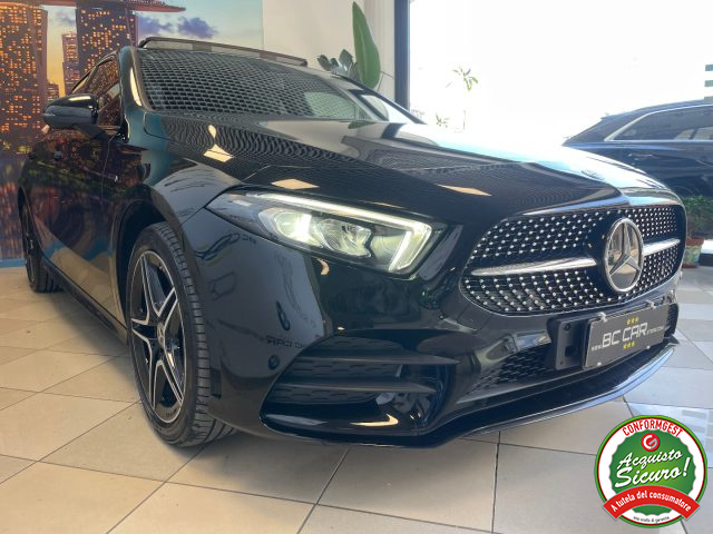 MERCEDES-BENZ A 250 usata, con Fari LED