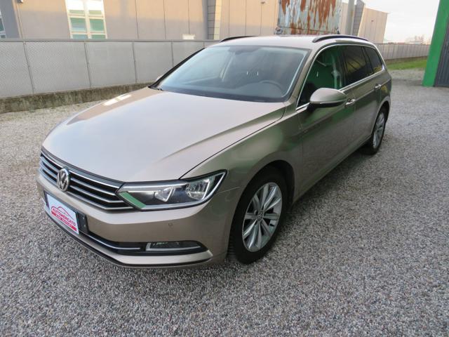 VOLKSWAGEN Passat Variant usata, con ABS