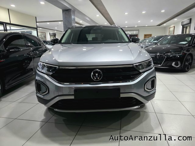 VOLKSWAGEN T-Roc usata, con Airbag