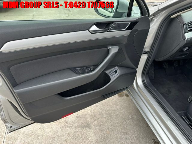 VOLKSWAGEN Passat usata, con Controllo automatico clima