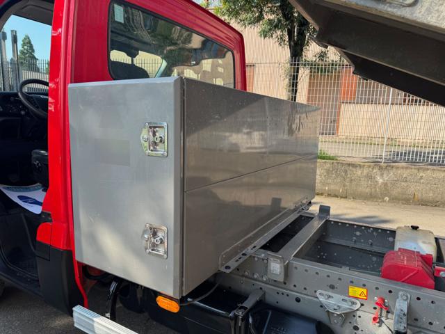 IVECO Daily usata, con Fendinebbia