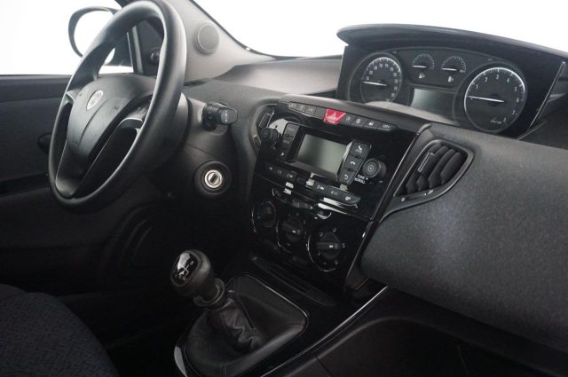 LANCIA Ypsilon usata 22