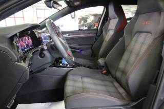 VOLKSWAGEN Golf usata, con Volante in pelle