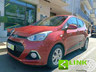 HYUNDAI i10 usata, con Hill holder