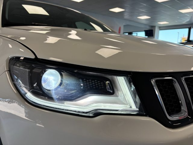 JEEP Compass usata, con Luci diurne LED