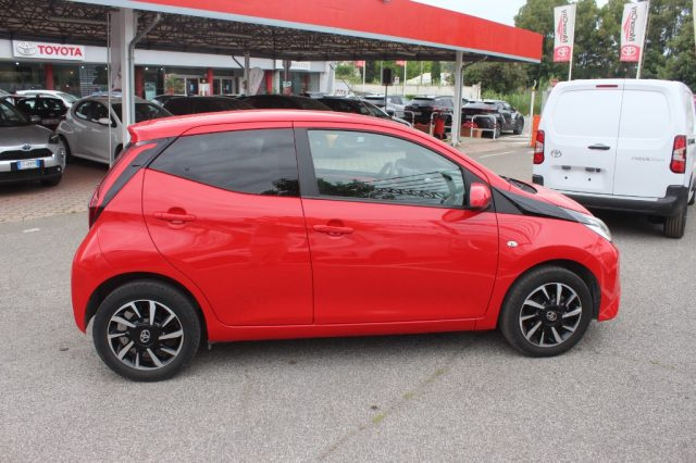 TOYOTA Aygo usata, con Frenata d