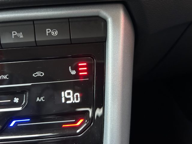 VOLKSWAGEN T-Roc usata, con Park Distance Control