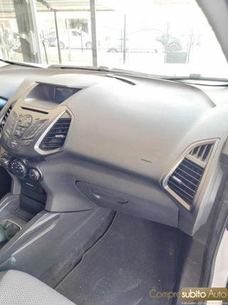 FORD EcoSport usata 25