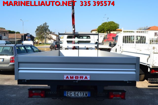 IVECO Daily usata 13