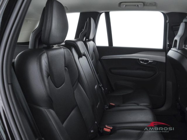 VOLVO XC90 usata 10