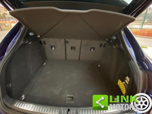 PORSCHE Macan usata 28