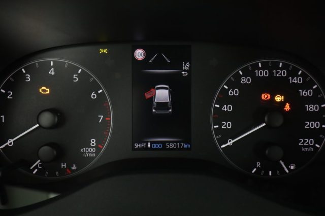 TOYOTA Yaris usata 6