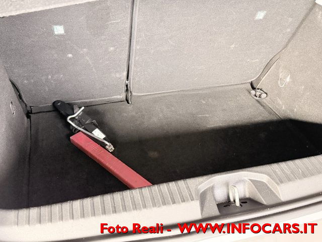 RENAULT Clio usata, con Controllo elettronico della corsia