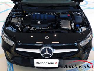 MERCEDES-BENZ A 200 usata, con Autoradio digitale
