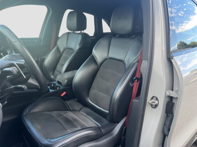 PORSCHE Macan usata 8