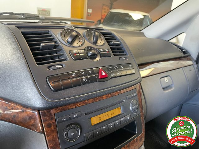 MERCEDES-BENZ Viano usata, con Servosterzo