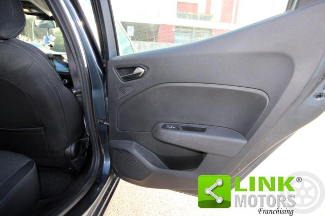 RENAULT Clio usata, con Park Distance Control