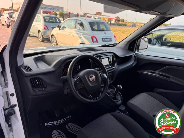 FIAT Doblo usata, con USB