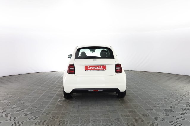 FIAT 500e usata 4