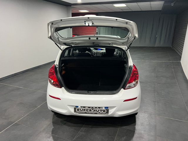 HYUNDAI i20 usata, con Immobilizzatore elettronico